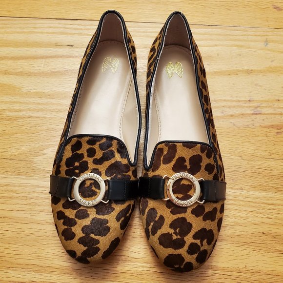 Victoria's Secret Leopard Flats Size 7.5B - Picture 2 of 16
